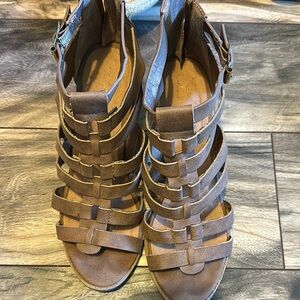 Brown Strappy Women's Sandals